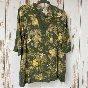 Vintage Blouse, Only Necessities. Size Medium, V-Neck. In good vintage condition